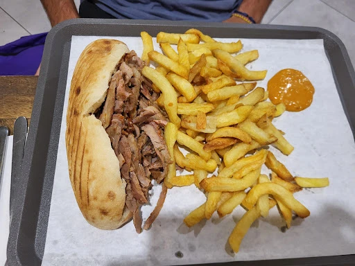 Los Brothers photo 10